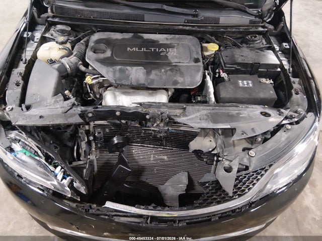 Продаж на аукціоні авто 2016 Chrysler 200 Limited, vin: 1C3CCCAB7GN116769, номер лоту: 45453324