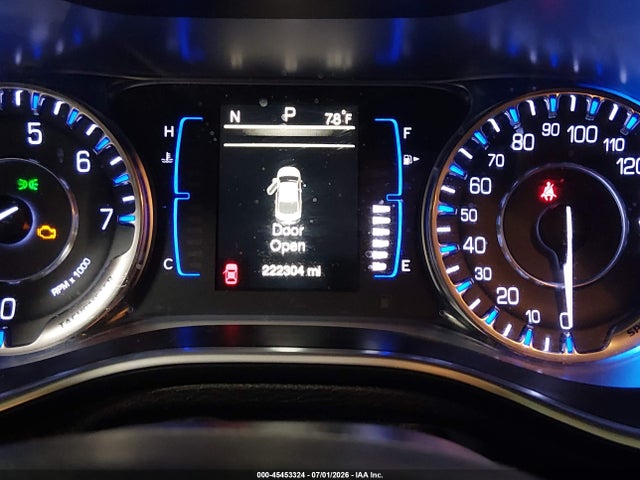 Продаж на аукціоні авто 2016 Chrysler 200 Limited, vin: 1C3CCCAB7GN116769, номер лоту: 45453324