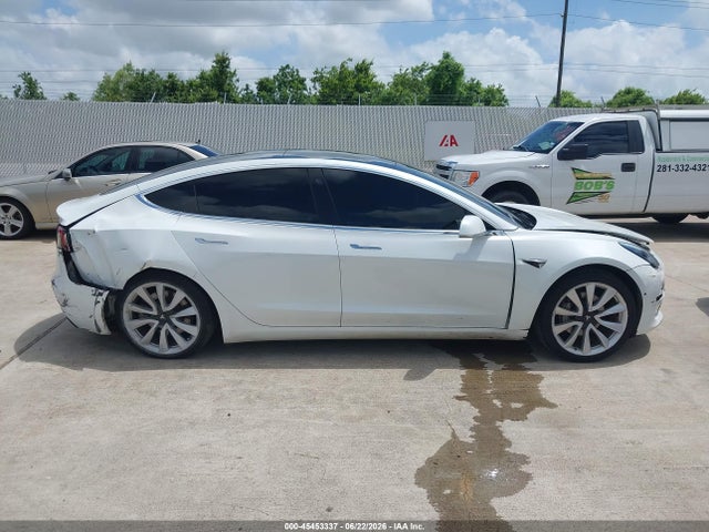 Tesla Model 3 Long Range Dual Motor All-wheel Drive 2020 5YJ3E1EB3LF667357 Image 13