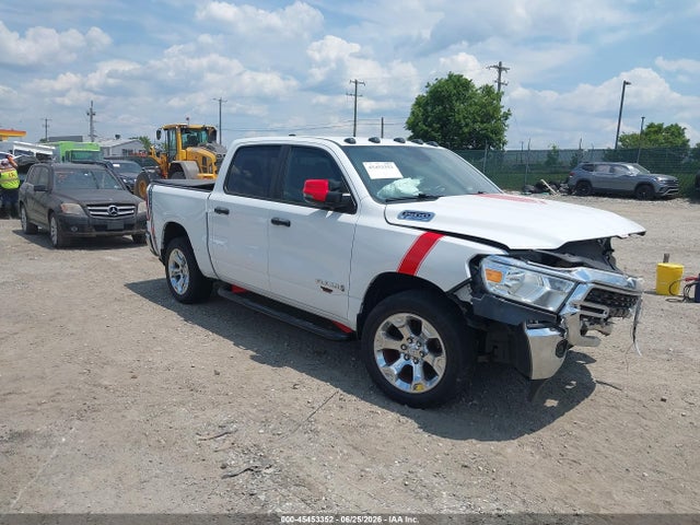 Продажа на аукционе авто 2023 Ram 1500 Big Horn  4x4 5'7 Box, vin: 1C6RRFFG7PN541118, номер лота: 45453352