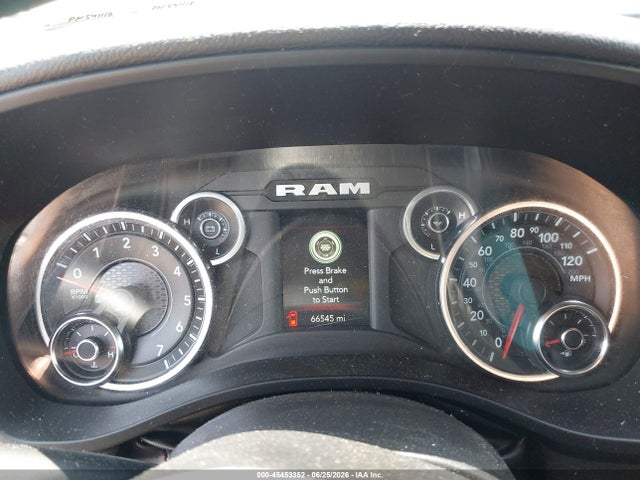 Продажа на аукционе авто 2023 Ram 1500 Big Horn  4x4 5'7 Box, vin: 1C6RRFFG7PN541118, номер лота: 45453352