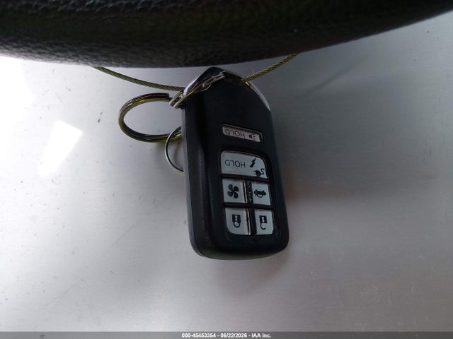 Продаж на аукціоні авто 2018 Honda Clarity Plug-in Hybrid, vin: JHMZC5F18JC008843, номер лоту: 45453354