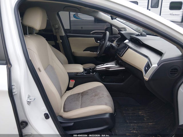 Продаж на аукціоні авто 2018 Honda Clarity Plug-in Hybrid, vin: JHMZC5F18JC008843, номер лоту: 45453354