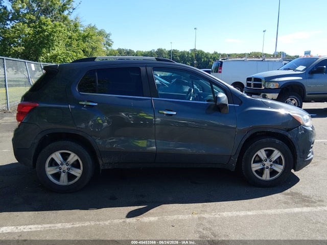 45453366 :رقم المزاد ، KL7CJPSB0JB585571 vin ، 2018 Chevrolet Trax Lt مزاد بيع