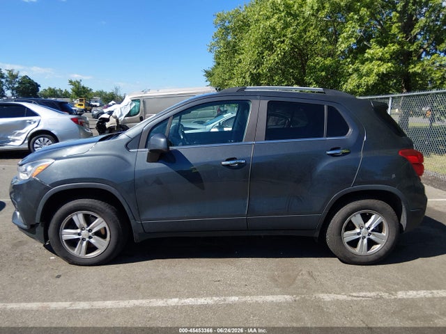 45453366 :رقم المزاد ، KL7CJPSB0JB585571 vin ، 2018 Chevrolet Trax Lt مزاد بيع