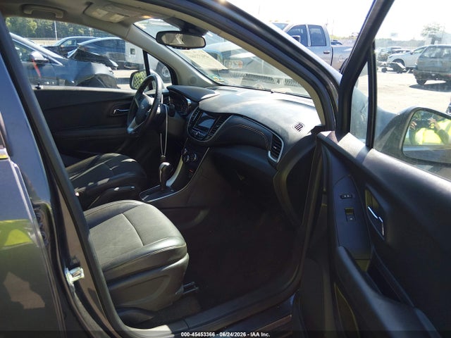 45453366 :رقم المزاد ، KL7CJPSB0JB585571 vin ، 2018 Chevrolet Trax Lt مزاد بيع