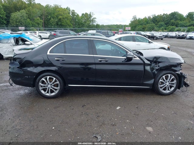 45453383 :رقم المزاد ، 55SWF4KB3GU148667 vin ، 2016 Mercedes-benz C 300 4matic مزاد بيع