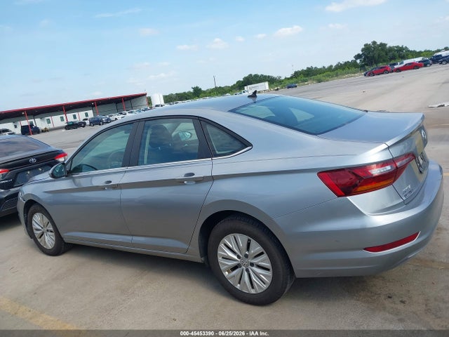 2019 Volkswagen Jetta 1.4t R-line/1.4t S/1.4t Se მანქანა იყიდება აუქციონზე, vin: 3VWCB7BU6KM271920, აუქციონის ნომერი: 45453390