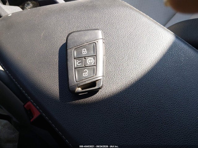 45453521 :رقم المزاد ، 3VWCB7BU1KM269668 vin ، 2019 Volkswagen Jetta 1.4t R-line/1.4t S/1.4t Se مزاد بيع