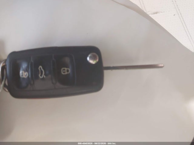 Продажа на аукционе авто 2014 Volkswagen Passat 1.8t Wolfsburg Edition, vin: 1VWAS7A30EC116446, номер лота: 45453528