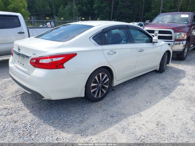 Nissan Altima 2.5 Sv 2017 1N4AL3AP7HC257925 Image 4
