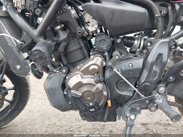 Yamaha Xsr700 C 2018 JYARM21Y2JA000360 Image 13