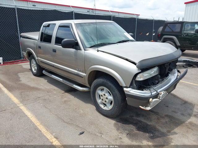 45453635 :رقم المزاد ، 1GCDT13W72K132338 vin ، 2002 Chevrolet S-10 Ls مزاد بيع