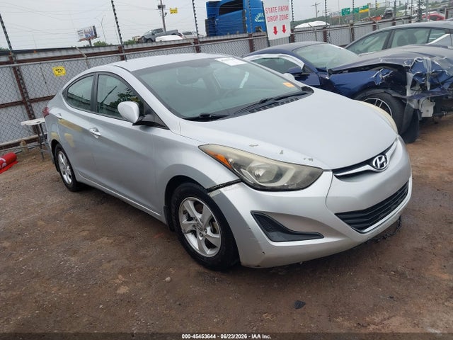 Продажа на аукционе авто 2015 Hyundai Elantra Se, vin: KMHDH4AE3FU238899, номер лота: 45453644
