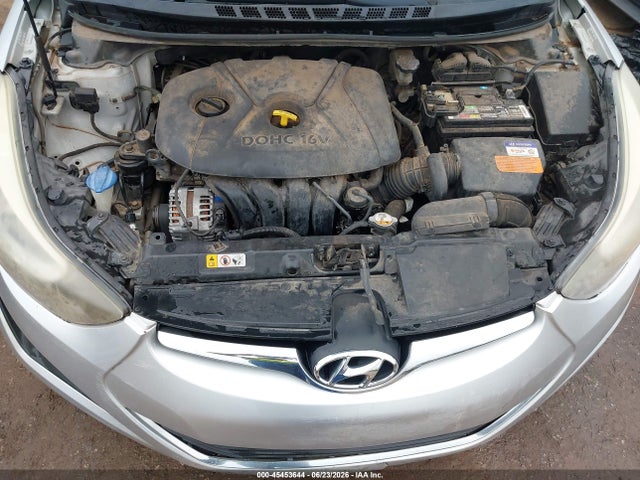 Продажа на аукционе авто 2015 Hyundai Elantra Se, vin: KMHDH4AE3FU238899, номер лота: 45453644