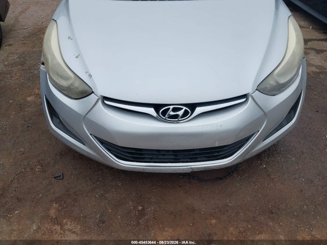 Продажа на аукционе авто 2015 Hyundai Elantra Se, vin: KMHDH4AE3FU238899, номер лота: 45453644