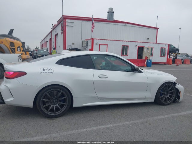 WBA83AP00NCH78245 BMW M440I
