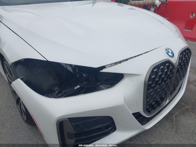 WBA83AP00NCH78245 BMW M440I
