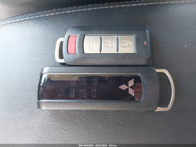 Auction sale of the 2019 Mitsubishi Outlander Sel, vin: JA4AZ3A36KZ012330, lot number: 45453694