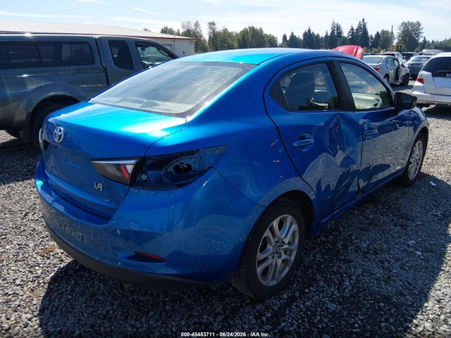 3MYDLBYV6HY185470 Toyota YARIS IA