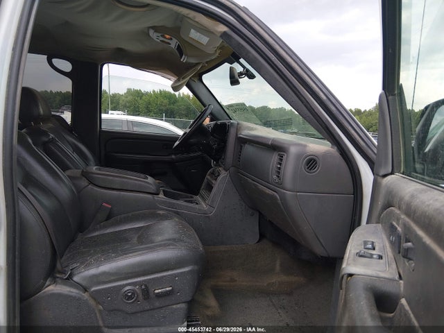 2004 Chevrolet Silverado 1500 Z71 მანქანა იყიდება აუქციონზე, vin: 2GCEK13T041360410, აუქციონის ნომერი: 45453742