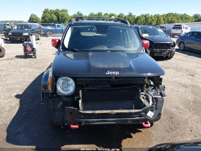 45453750 :رقم المزاد ، ZACCJBCTXGPE04701 vin ، 2016 Jeep Renegade Trailhawk مزاد بيع