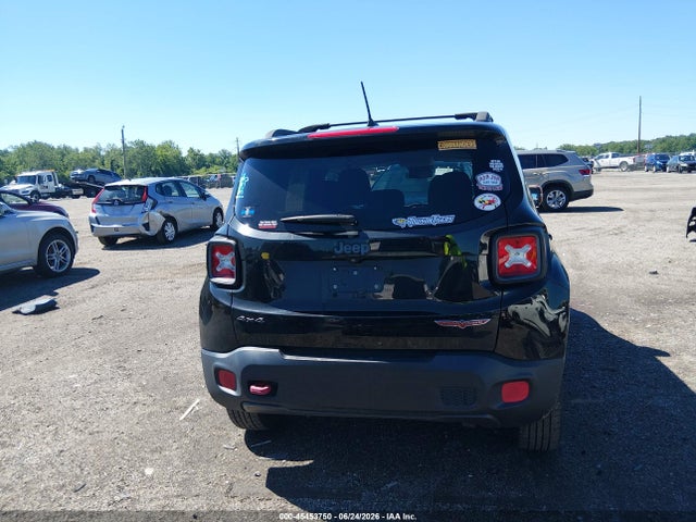 45453750 :رقم المزاد ، ZACCJBCTXGPE04701 vin ، 2016 Jeep Renegade Trailhawk مزاد بيع