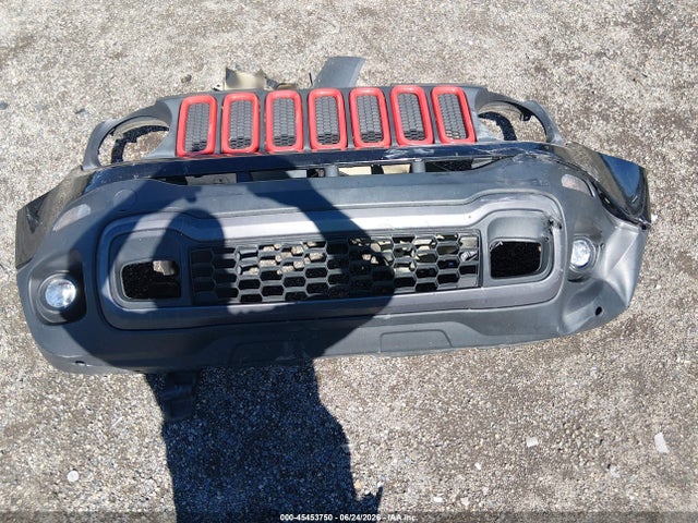 45453750 :رقم المزاد ، ZACCJBCTXGPE04701 vin ، 2016 Jeep Renegade Trailhawk مزاد بيع