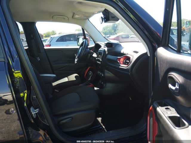 45453750 :رقم المزاد ، ZACCJBCTXGPE04701 vin ، 2016 Jeep Renegade Trailhawk مزاد بيع