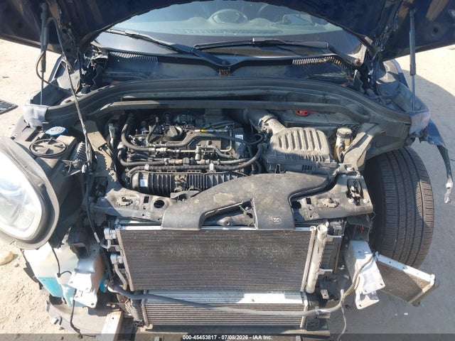 45453817 :رقم المزاد ، WMZYT5C52K3E64734 vin ، 2019 Mini Countryman Cooper S مزاد بيع