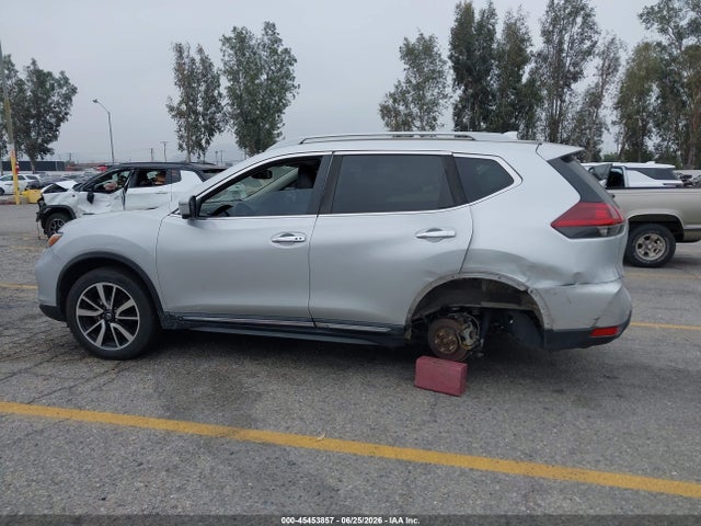 5N1AT2MV8KC755438 Nissan Rogue Sl