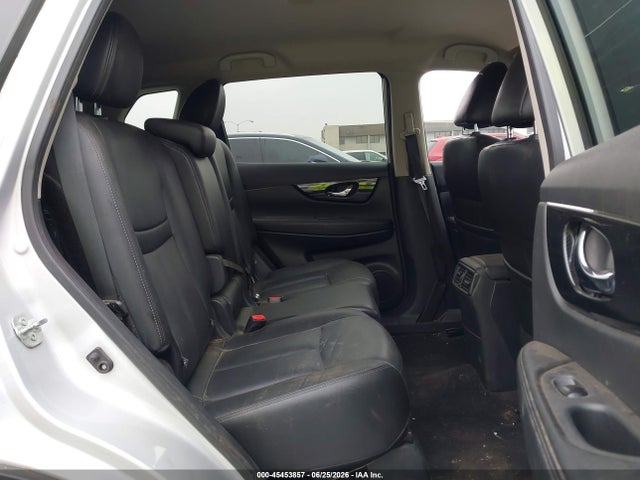 5N1AT2MV8KC755438 Nissan Rogue Sl