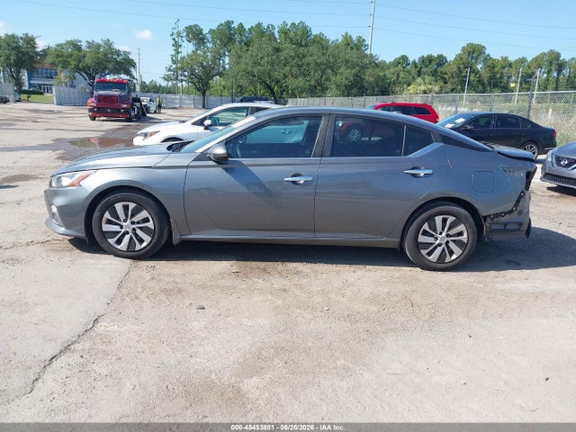 45453881 :رقم المزاد ، 1N4BL4BV3LC177568 vin ، 2020 Nissan Altima S Fwd مزاد بيع