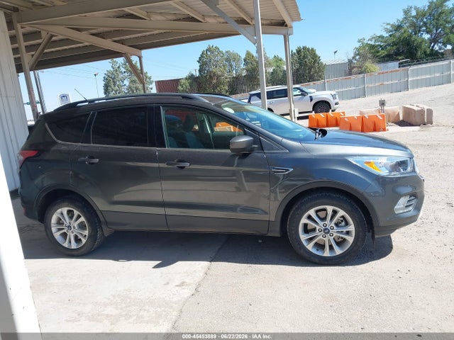 1FMCU9GD6JUD31038 Ford ESCAPE SE