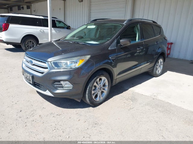 1FMCU9GD6JUD31038 Ford ESCAPE SE
