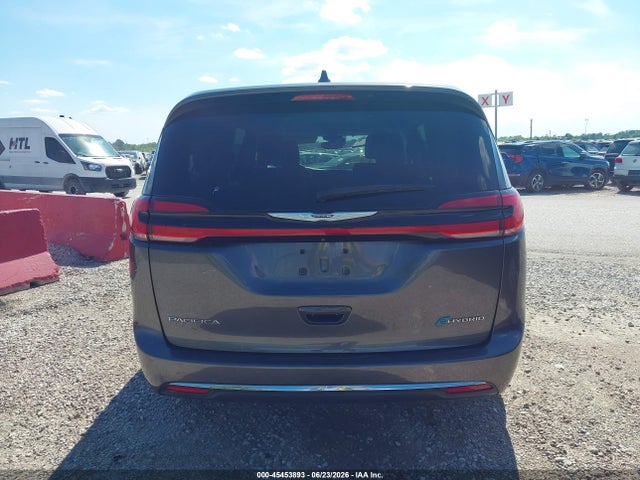 Chrysler Pacifica Hybrid Touring L 2022 2C4RC1L79NR238729 Image 16