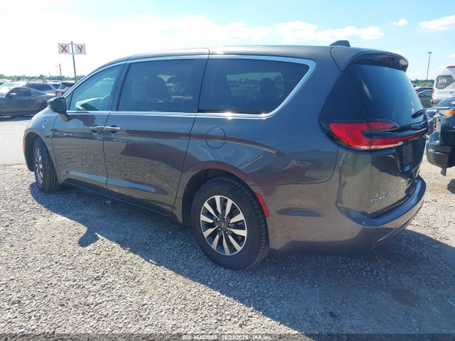 Chrysler Pacifica Hybrid Touring L 2022 2C4RC1L79NR238729 Image 3