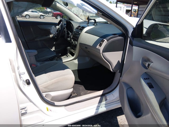 Продажа на аукционе авто 2011 Toyota Corolla Le, vin: 2T1BU4EE7BC605361, номер лота: 45453899