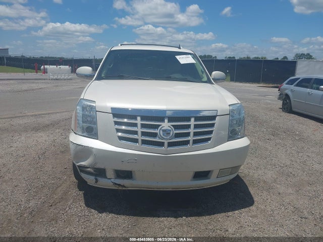 Продажа на аукционе авто 2010 Cadillac Escalade Luxury, vin: 1GYUCBEF9AR250166, номер лота: 45453905