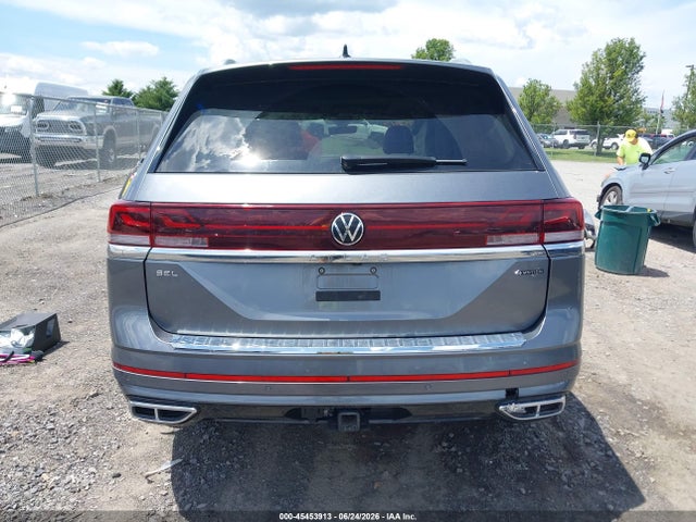 2024 Volkswagen Atlas 2.0t Sel Premium R-line მანქანა იყიდება აუქციონზე, vin: 1V2FR2CA1RC621337, აუქციონის ნომერი: 45453913