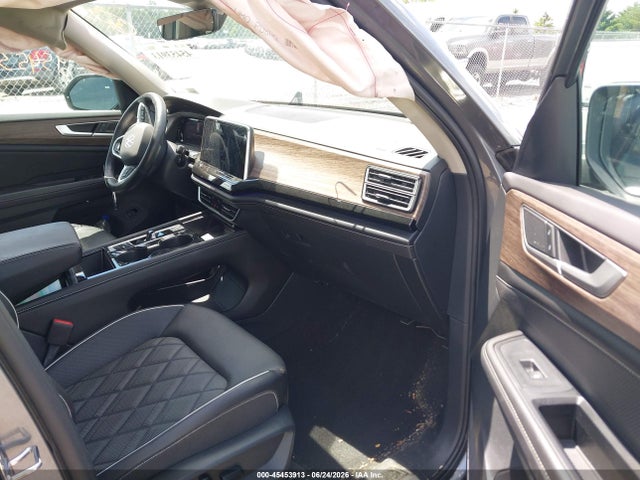 2024 Volkswagen Atlas 2.0t Sel Premium R-line მანქანა იყიდება აუქციონზე, vin: 1V2FR2CA1RC621337, აუქციონის ნომერი: 45453913