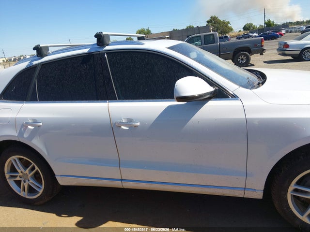 Audi Q5 2.0t Premium 2016 WA1L2AFP9GA097263 Image 14