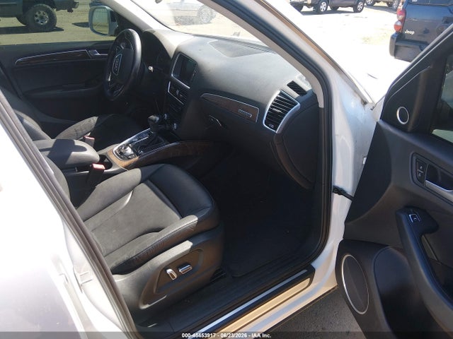 Audi Q5 2.0t Premium 2016 WA1L2AFP9GA097263 Image 5