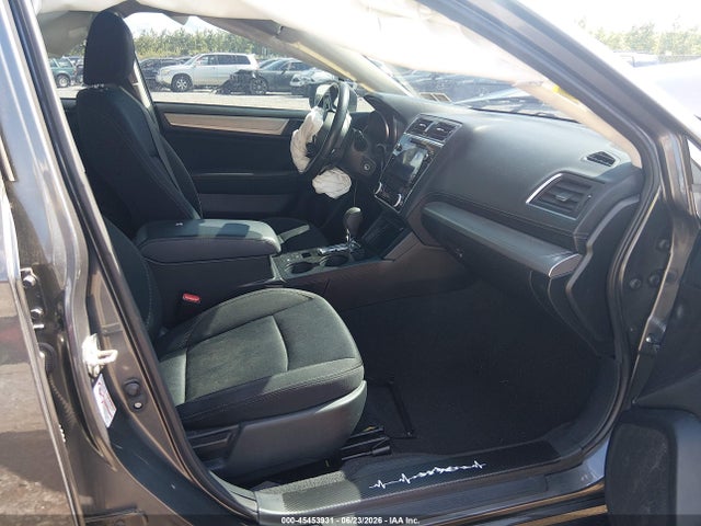 45453931 :رقم المزاد ، 4S3BNAF6XK3030345 vin ، 2019 Subaru Legacy 2.5i Premium مزاد بيع