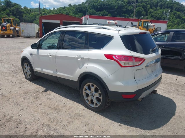45453946 :رقم المزاد ، 1FMCU9J99GUA94249 vin ، 2016 Ford Escape Titanium مزاد بيع
