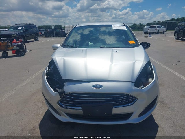 3FADP4EJ5FM187253 Ford FIESTA SE
