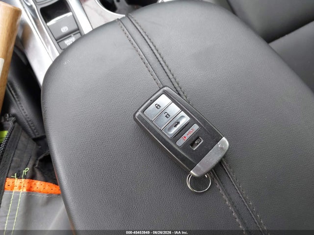 45453949 :رقم المزاد ، 19UUB3F33FA801508 vin ، 2015 Acura Tlx مزاد بيع