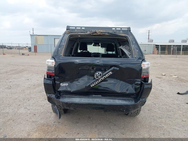 Toyota 4RUNNER SR5 2016 JTEBU5JR0G5394504 Image 17