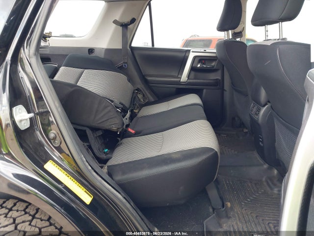 Toyota 4RUNNER SR5 2016 JTEBU5JR0G5394504 Image 8