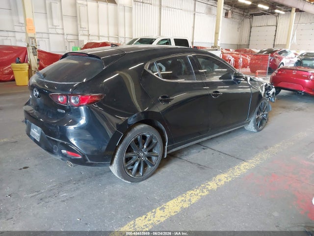 Mazda Mazda3 Premium Package 2019 JM1BPANM7K1133857 Image 4